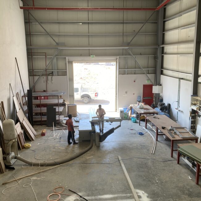 Crystal decor workplace - UAE warehouse